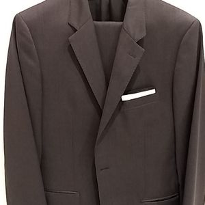 Theory men's suit. 40L with 33" waist. 32" length